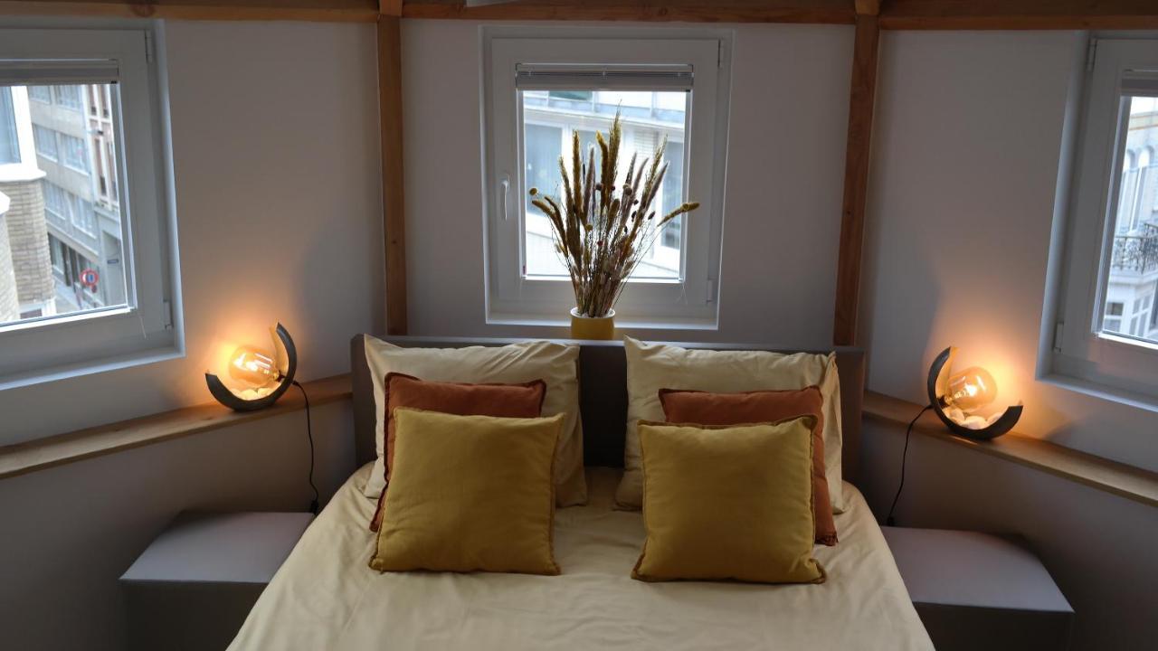 The Rooftop - A Trendy New Apartment With Airconditioning, Large Terrace & Free Parking Oostende Exterior foto